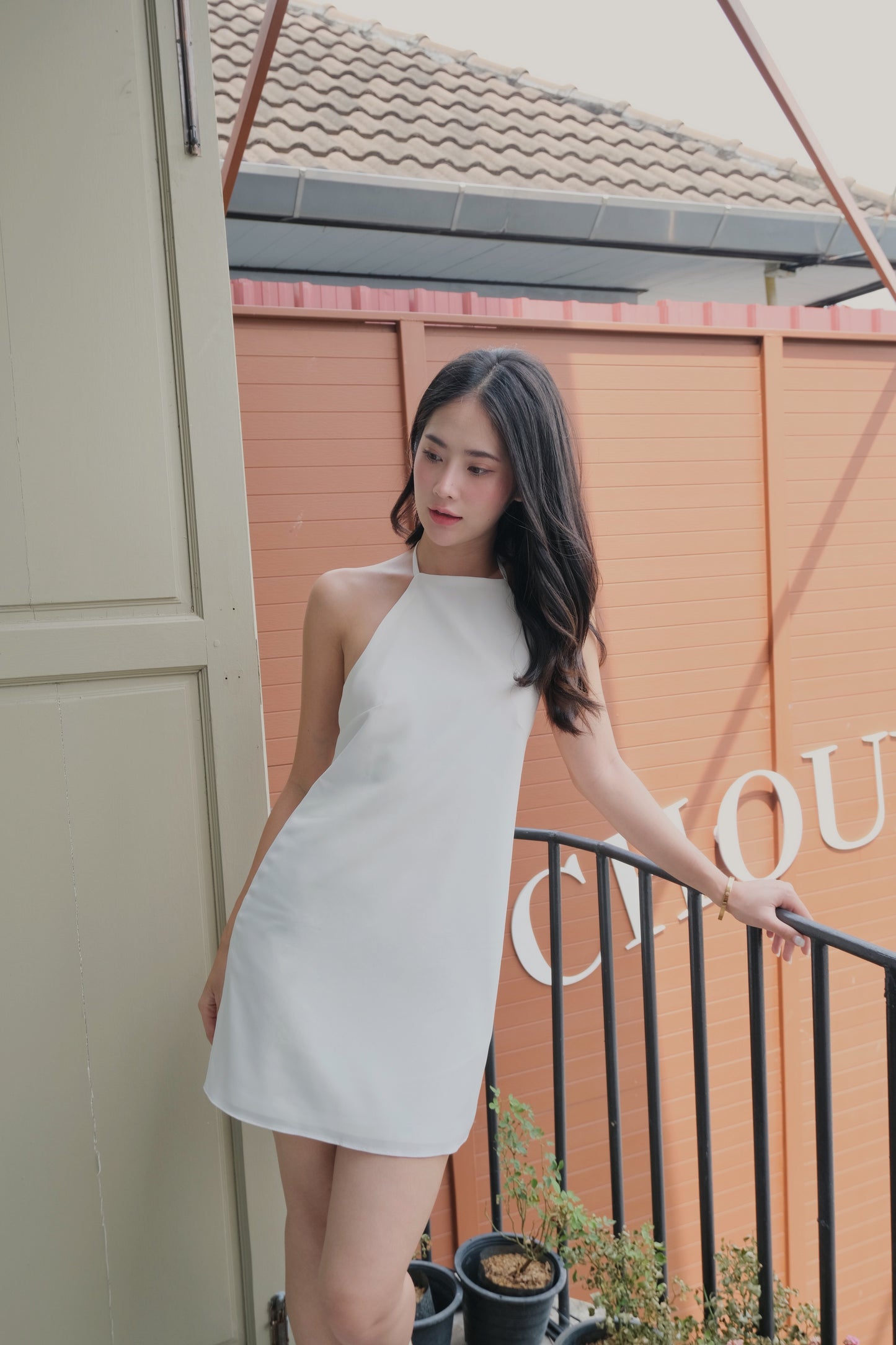 HALTER-NECK DRESS