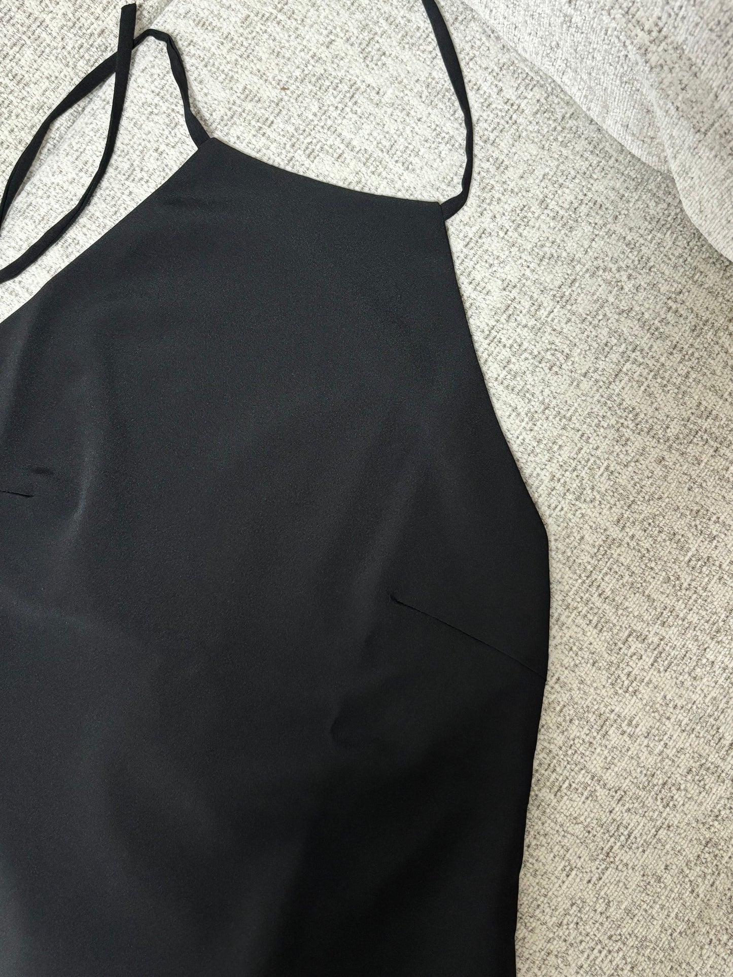 HALTER-NECK DRESS
