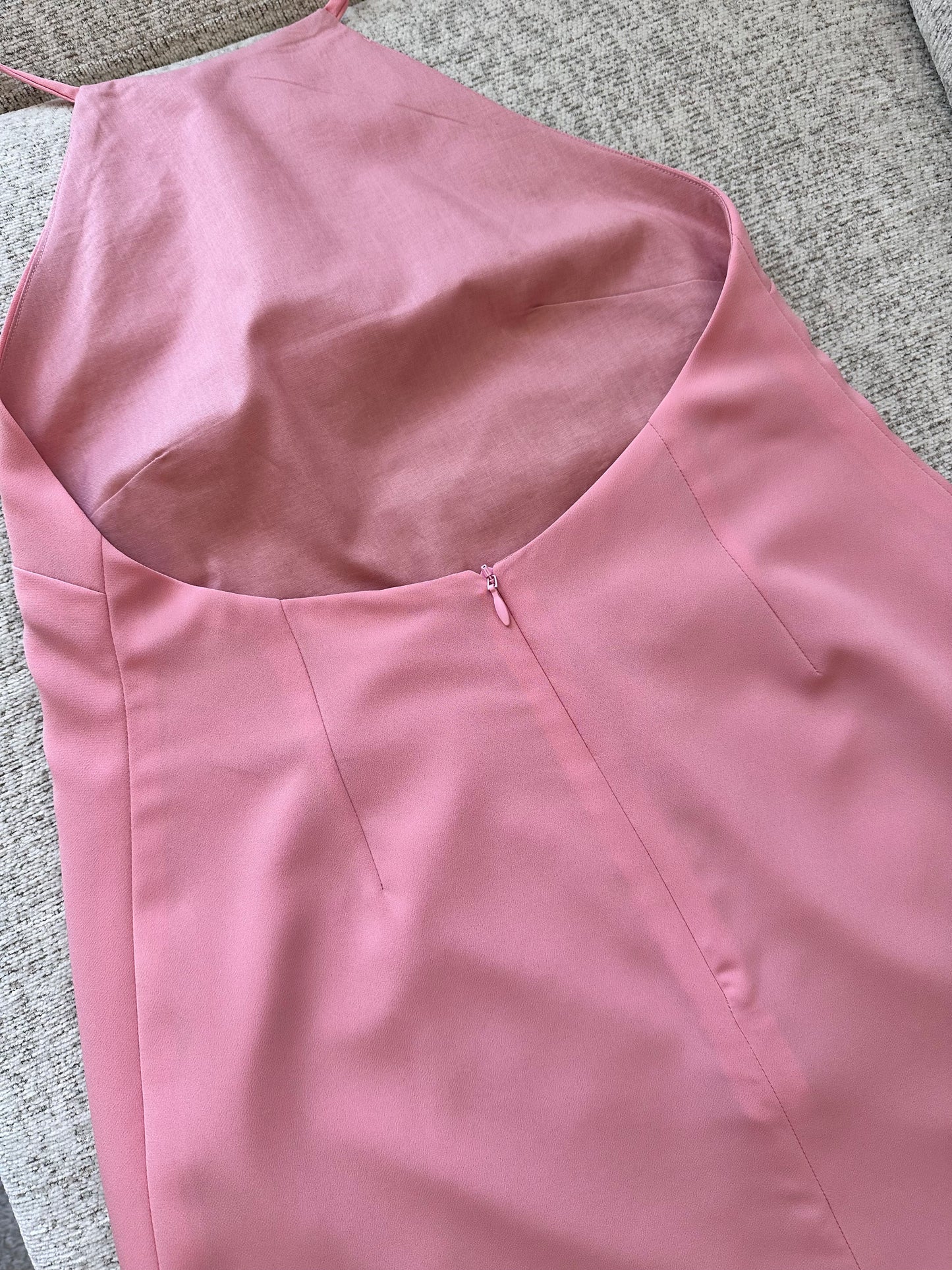 HALTER-NECK DRESS