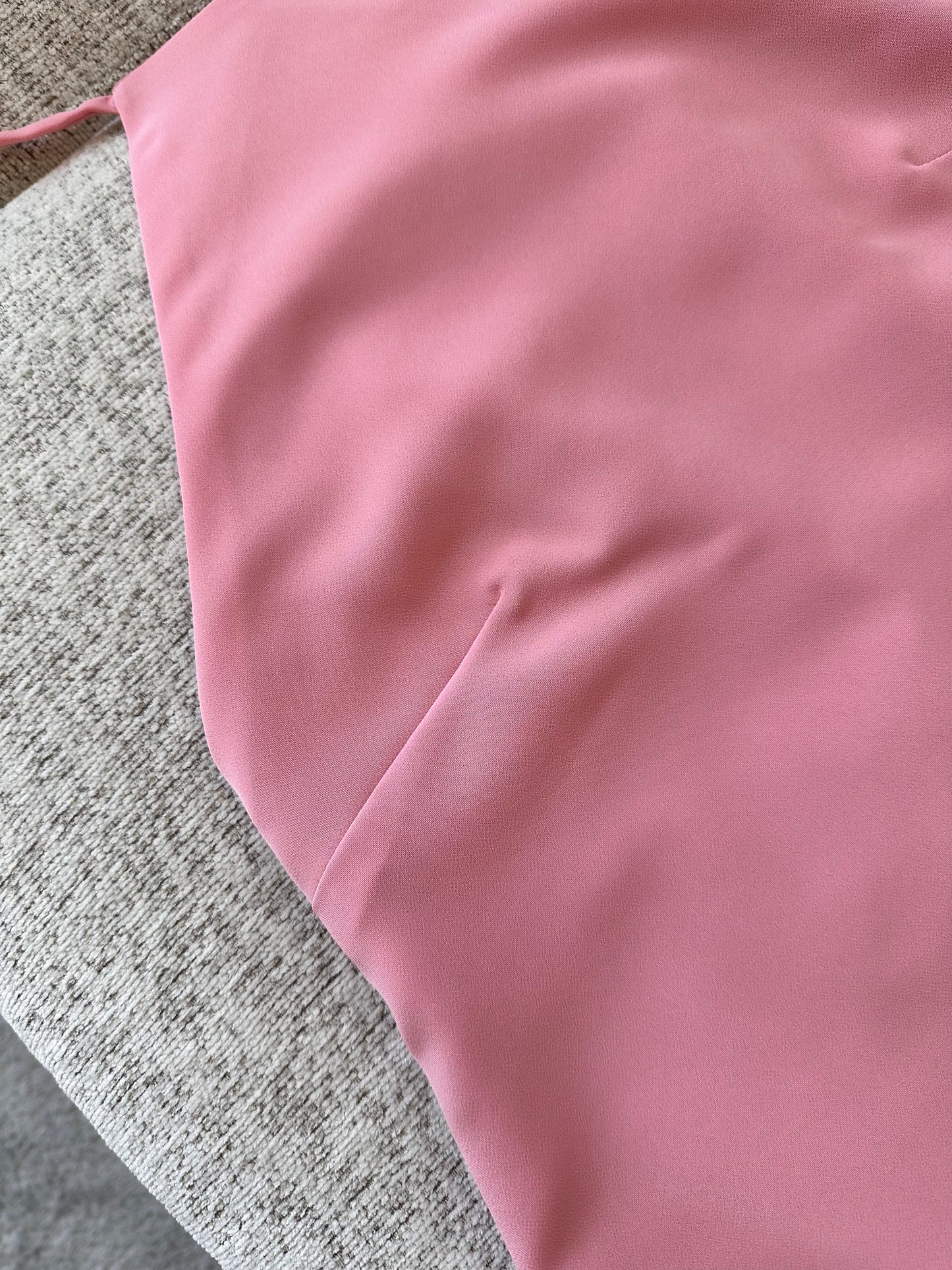 HALTER-NECK DRESS